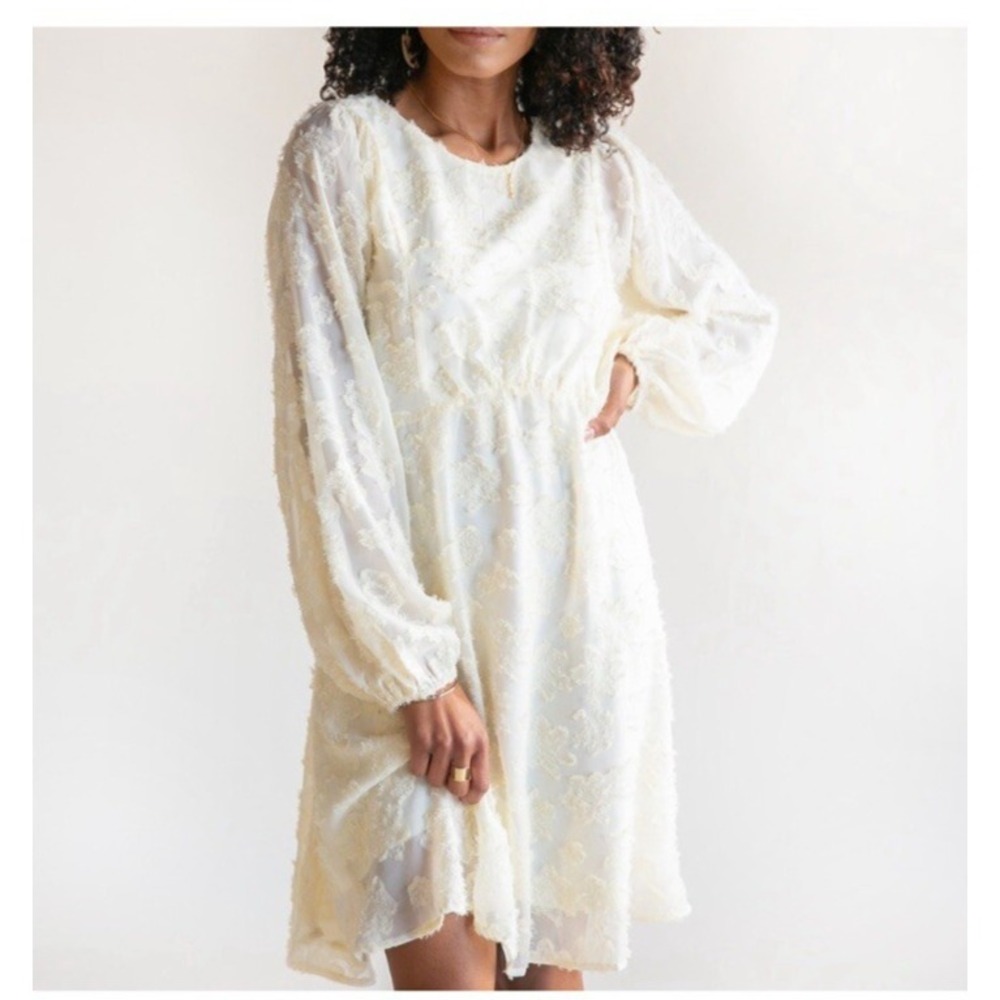 &Merci Anthropologie Floral Flounce Ivory Bridal Graduation Dress Lined M